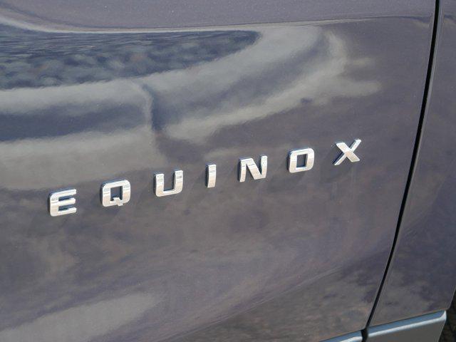 Photo of 2022 Iron Gray Metallic Chevrolet Equinox