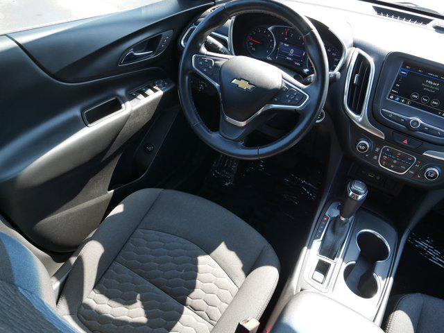 Photo of 2022 Iron Gray Metallic Chevrolet Equinox