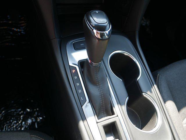 Photo of 2022 Iron Gray Metallic Chevrolet Equinox
