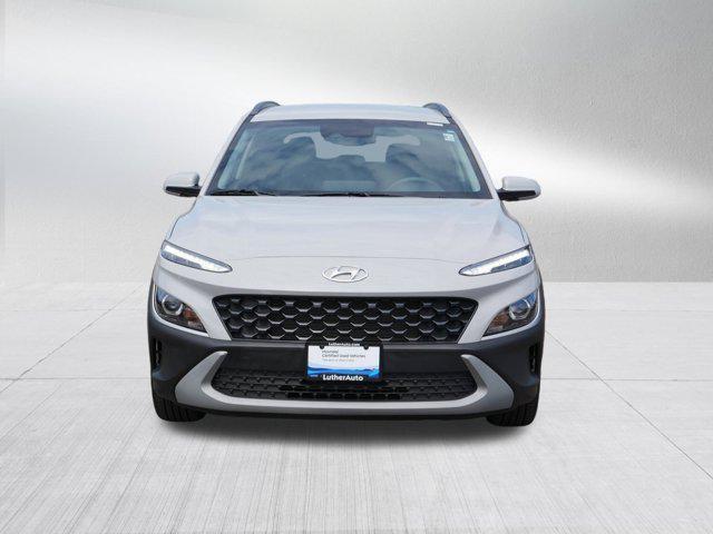 Photo of 2023 Cyber Silver Hyundai KONA