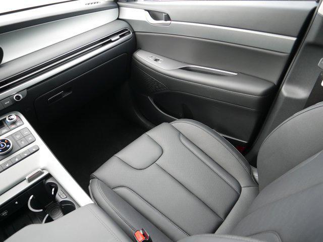 Photo of 2025 Typhoon Silver Hyundai PALISADE