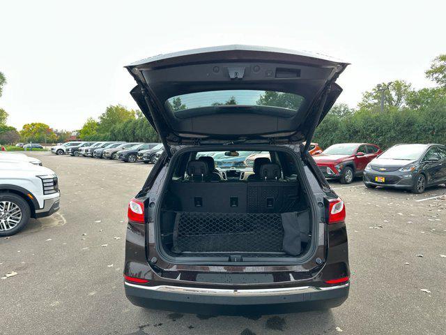 Photo of 2020 Chocolate Metallic Chevrolet Equinox