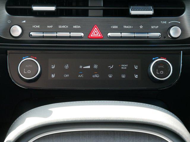 Photo of 2026 Creamy White Pearl Hyundai PALISADE