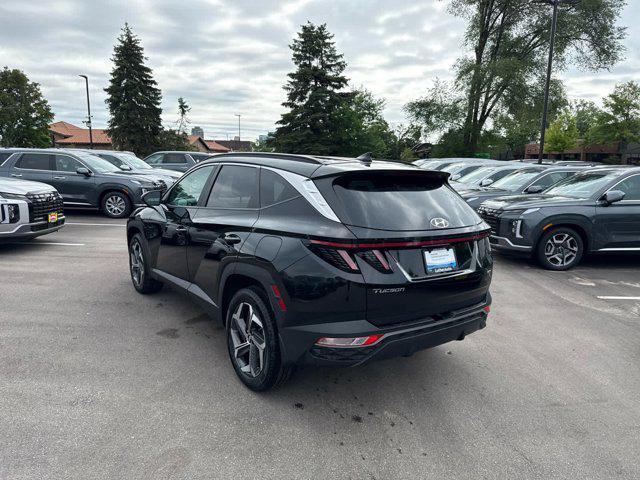 Photo of 2022 Phantom Black Hyundai TUCSON