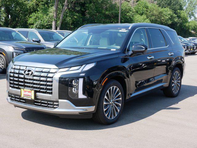 Photo of 2025 Abyss Black Pearl Hyundai PALISADE
