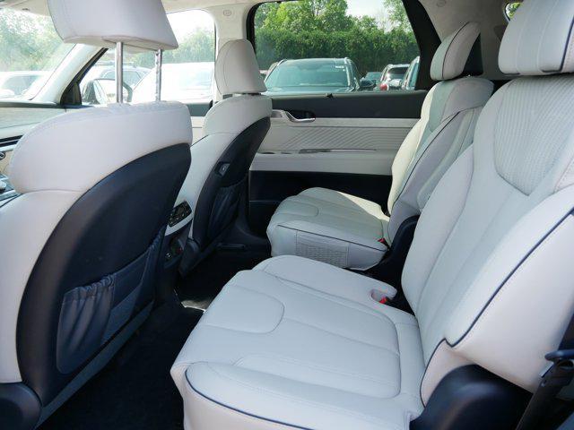 Photo of 2025 Abyss Black Pearl Hyundai PALISADE
