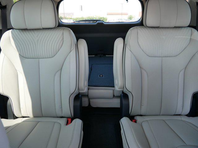 Photo of 2025 Abyss Black Pearl Hyundai PALISADE