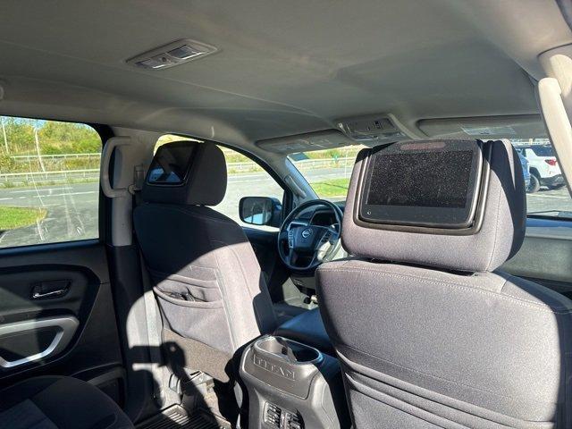 Photo of 2021 Gun Metallic Nissan Titan