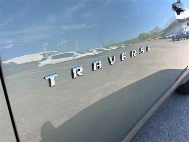Photo of 2023 Silver Sage Metallic Chevrolet Traverse