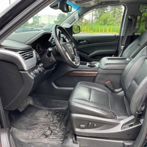 Photo of 2017 Onyx Black GMC Yukon