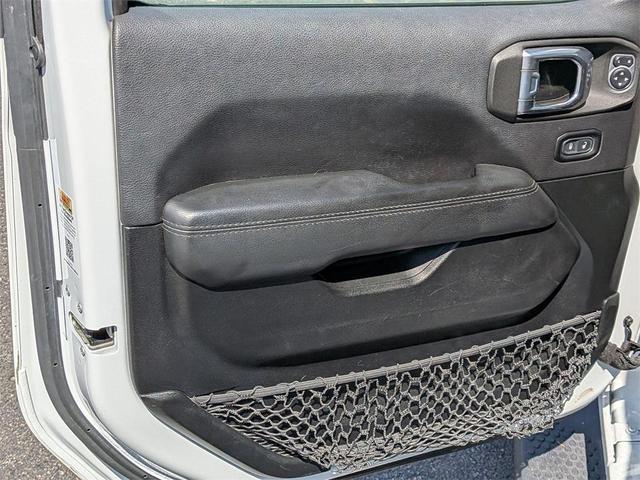 Photo of 2021 Bright White Clearcoat Jeep Wrangler Unlimited