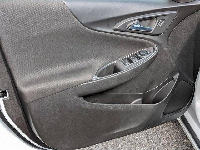 Photo of 2023 Summit White Chevrolet Malibu