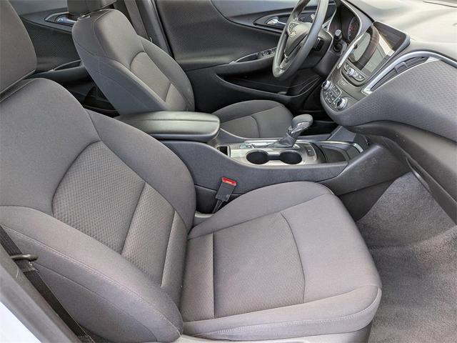 Photo of 2023 Summit White Chevrolet Malibu
