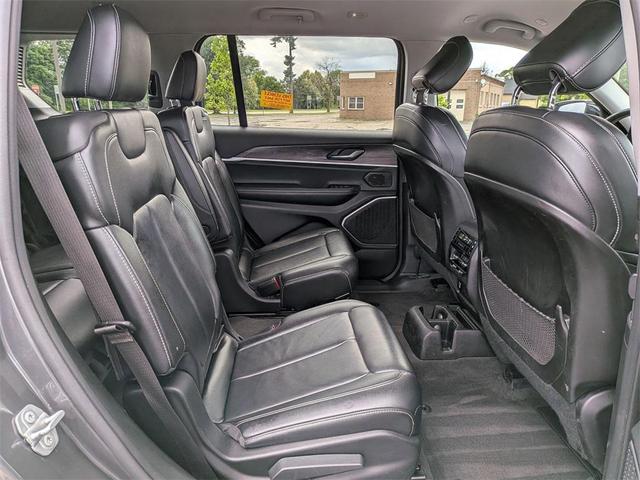 Photo of 2021 Baltic Gray Metallic Clearcoat Jeep Grand Cherokee L