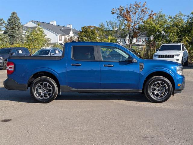 Photo of 2024 Atlas Blue Metallic Ford Maverick