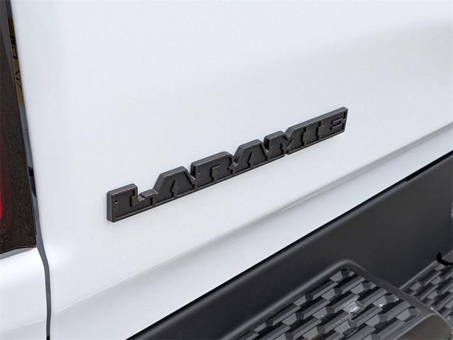 Photo of 2026 Bright White Clear-Coat Exterior Paint RAM 1500