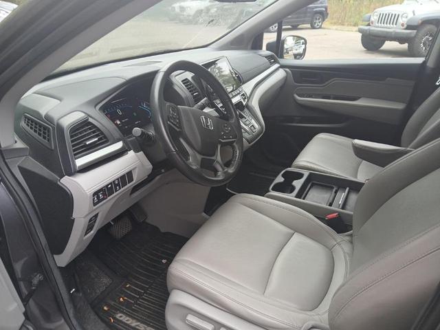 Photo of 2022 Gray Honda Odyssey