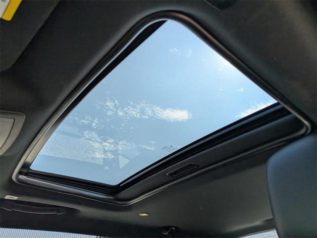 Photo of 2022 Pitch Black Clearcoat Dodge Challenger