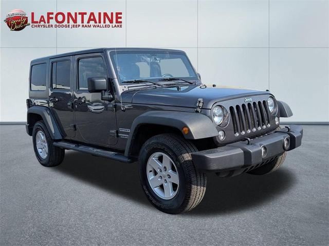 Photo of 2017 Granite Crystal Metallic Clearcoat Jeep Wrangler Unlimited