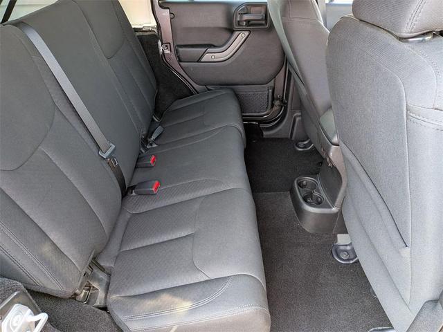 Photo of 2017 Granite Crystal Metallic Clearcoat Jeep Wrangler Unlimited