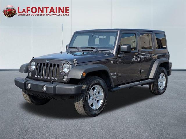 Photo of 2017 Granite Crystal Metallic Clearcoat Jeep Wrangler Unlimited