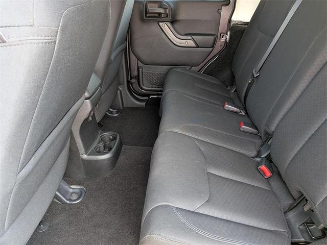 Photo of 2017 Granite Crystal Metallic Clearcoat Jeep Wrangler Unlimited