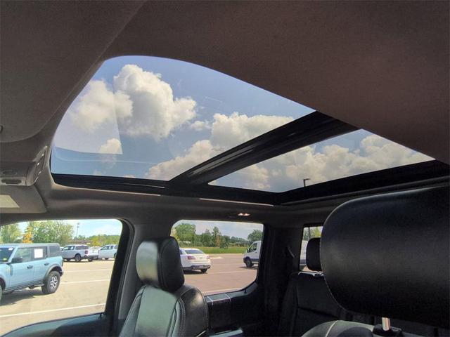 Photo of 2019 Agate Black Metallic Ford F-350