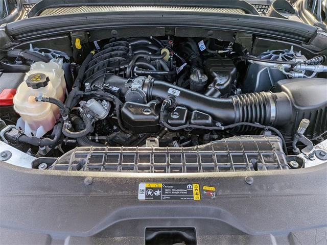 Photo of 2024 Silver Zynith Jeep Grand Cherokee L
