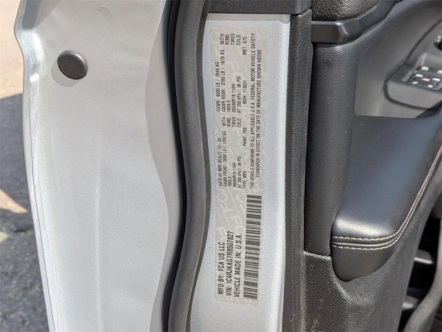 Photo of 2024 Silver Zynith Jeep Grand Cherokee L