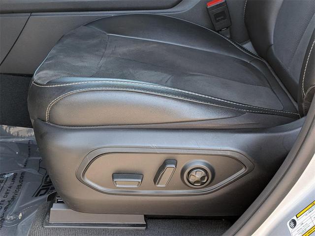 Photo of 2024 Silver Zynith Jeep Grand Cherokee L