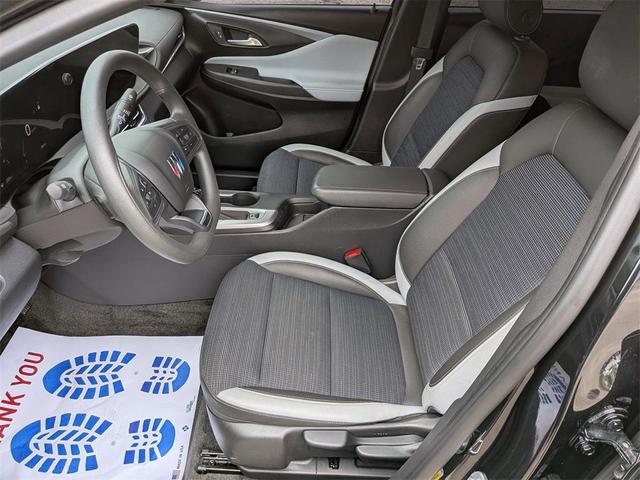 Photo of 2024 Ebony Twilight Metallic Buick Envista