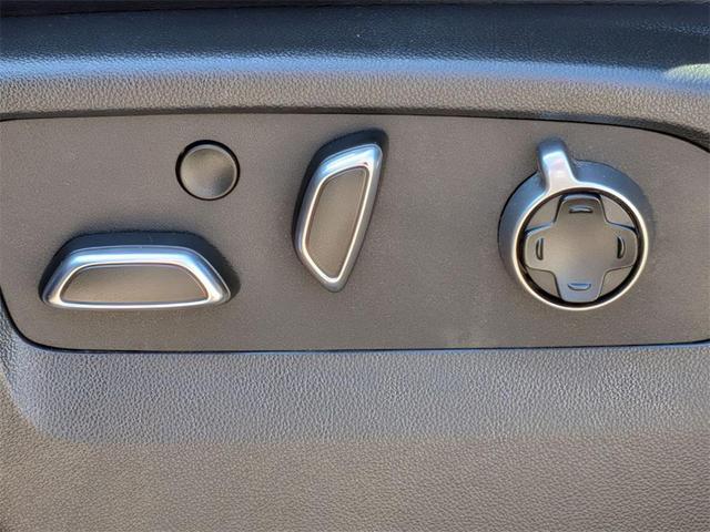 Photo of 2023 Pacific Blue Metallic GMC Sierra 1500