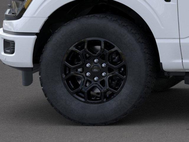 Photo of 2025 Oxford White Ford F-150