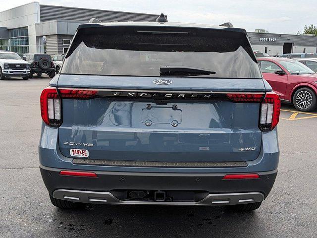 Photo of 2025 Vapor Blue Metallic Ford Explorer