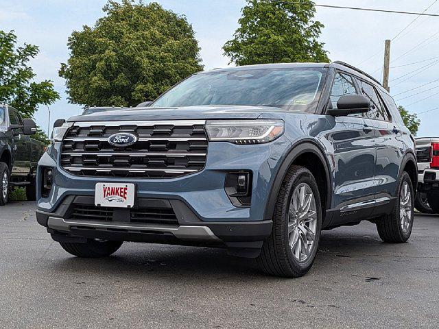 Photo of 2025 Vapor Blue Metallic Ford Explorer