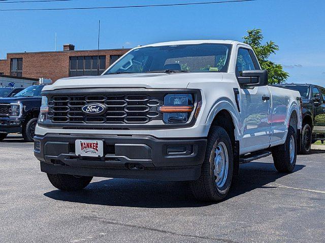 Photo of 2025 Oxford White Ford F-150