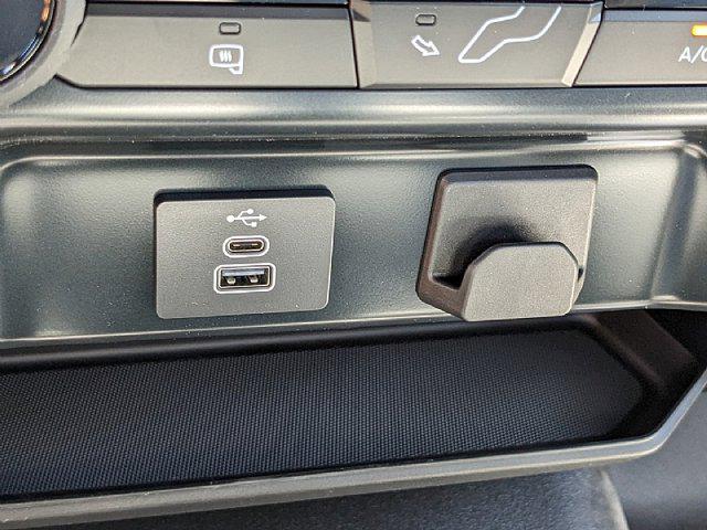 Photo of 2025 Oxford White Ford F-150