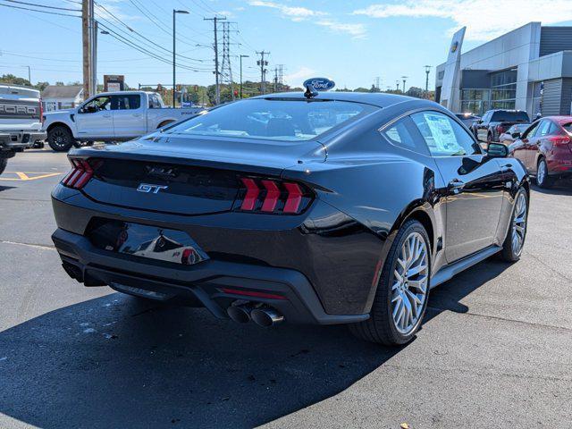 Photo of 2025 Shadow Black Ford Mustang
