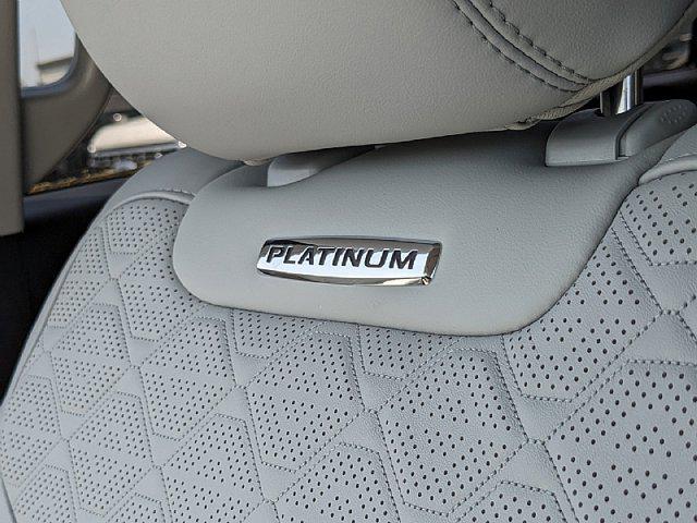 Photo of 2025 Star White Metallic Tri-Coat Ford Explorer