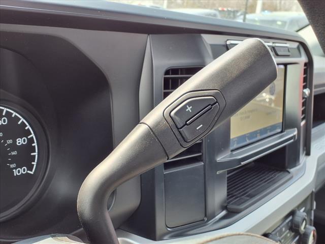 Photo of 2023 Oxford White Ford F-250