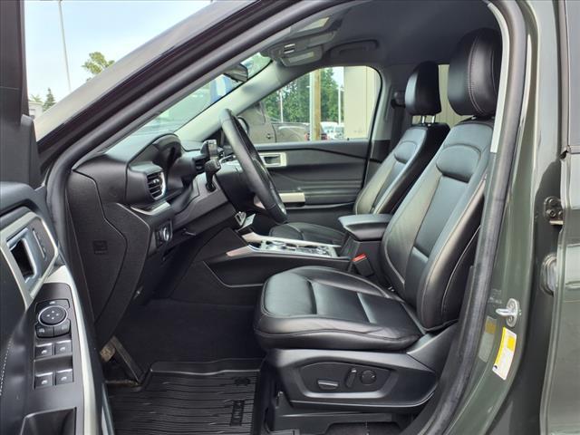Photo of 2023 Forged Green Metallic Ford Explorer