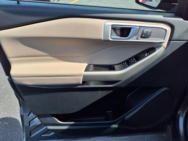 Photo of 2023 Carbonized Gray Ford Explorer
