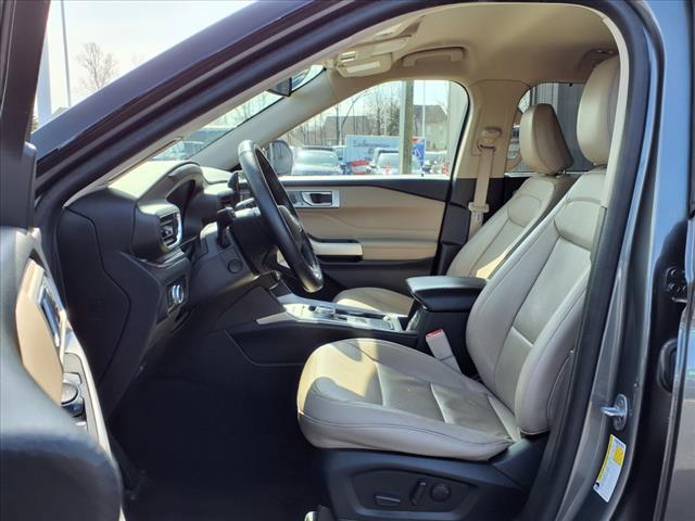 Photo of 2023 Carbonized Gray Ford Explorer