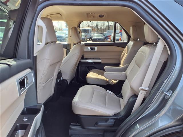 Photo of 2023 Carbonized Gray Ford Explorer
