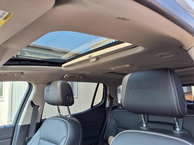 Photo of 2019 Silver GMC Acadia