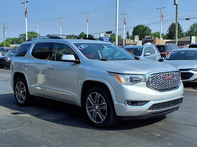 Photo of 2019 Silver GMC Acadia