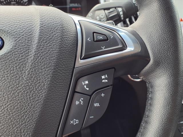 Photo of 2019 Gray Ford Edge