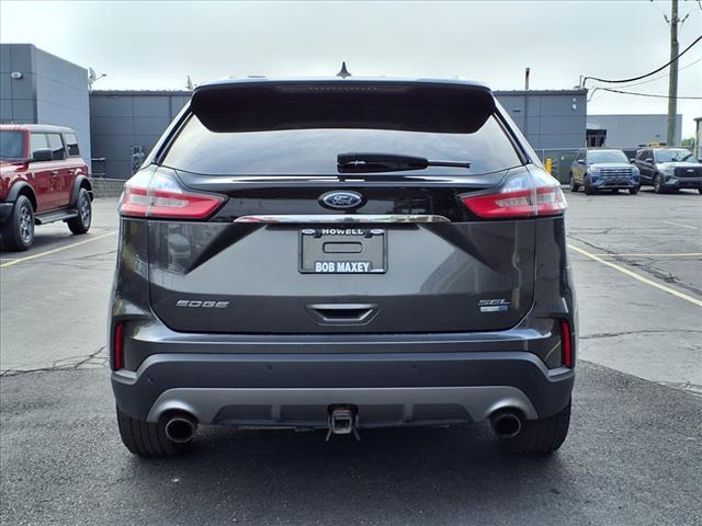 Photo of 2019 Gray Ford Edge