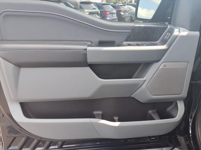 Photo of 2022 Black Ford F-150