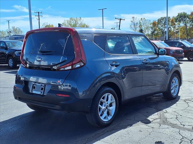 Photo of 2020 Gravity Gray Kia Soul